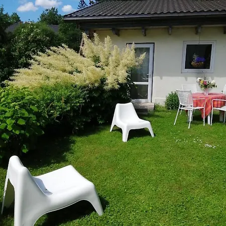 Сasa de vacaciones Secret Garden House In The Center Of